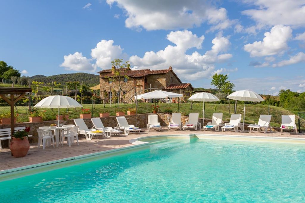 IL FOSOLO (Private villa with pool; sleeping 12)